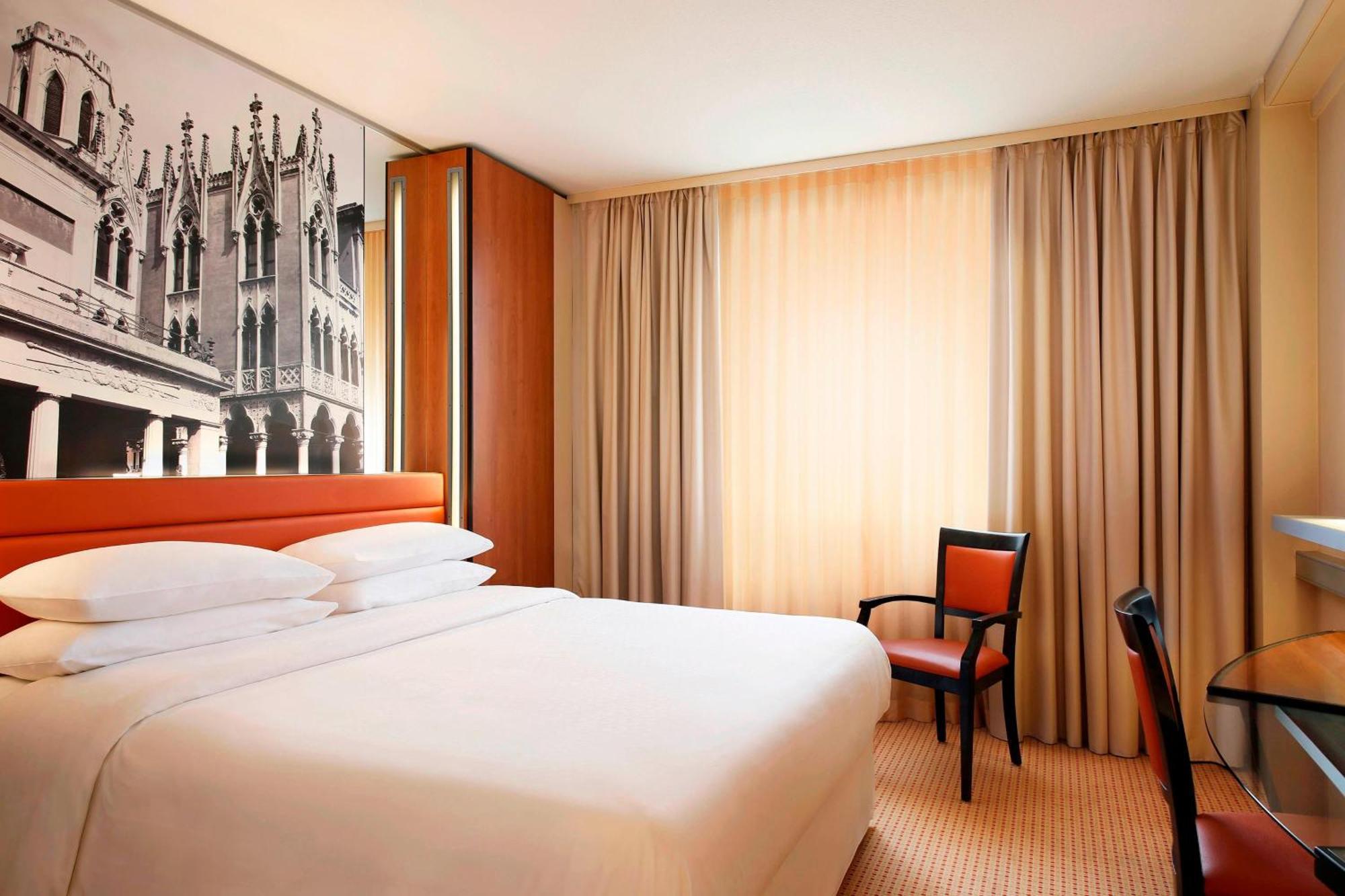 Four Points By Sheraton Padova Luaran gambar